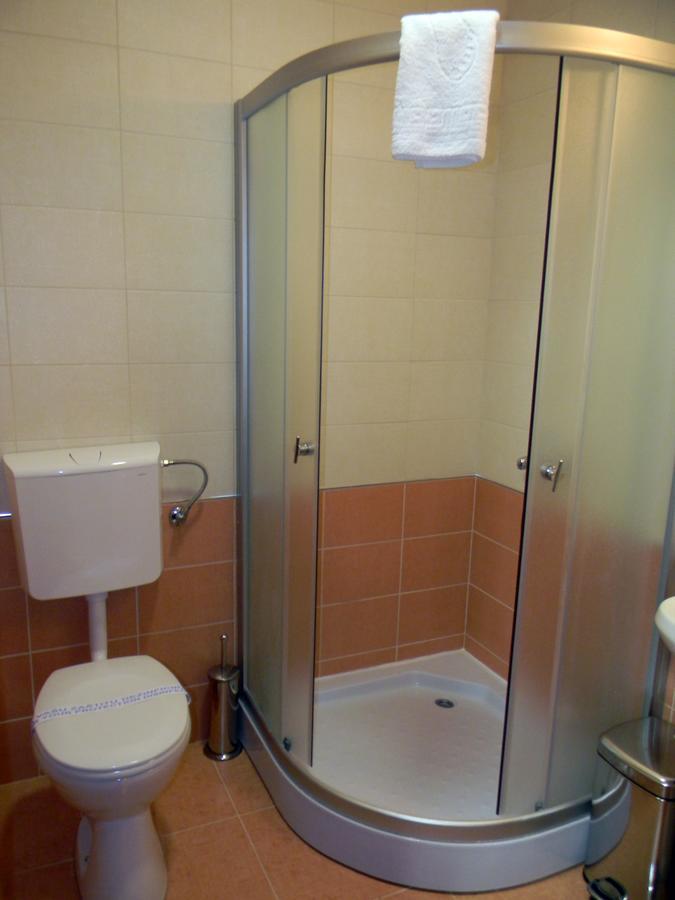 Stari Mlin Hotel Vrsac Esterno foto