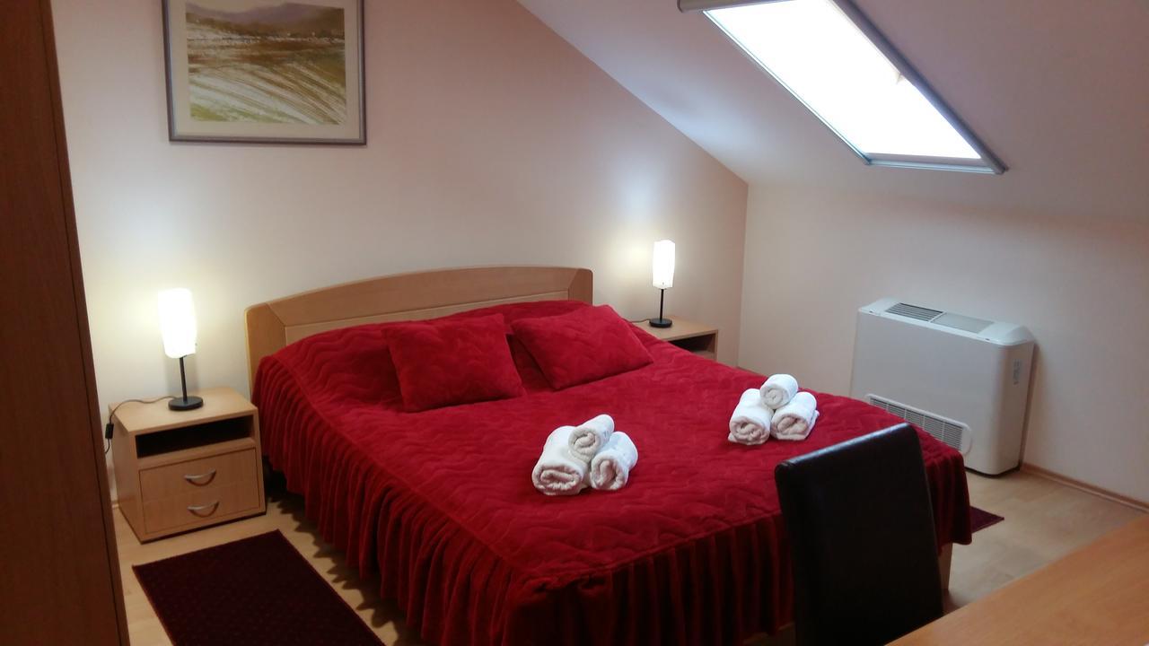 Stari Mlin Hotel Vrsac Esterno foto